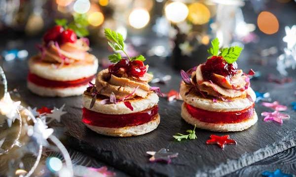 https://www.themasterchefs.com/wp-content/uploads/2016/11/Canapes_for_the_festive_season-600x360.jpg