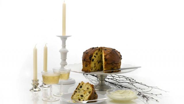 How to Serve Panettone This Christmas